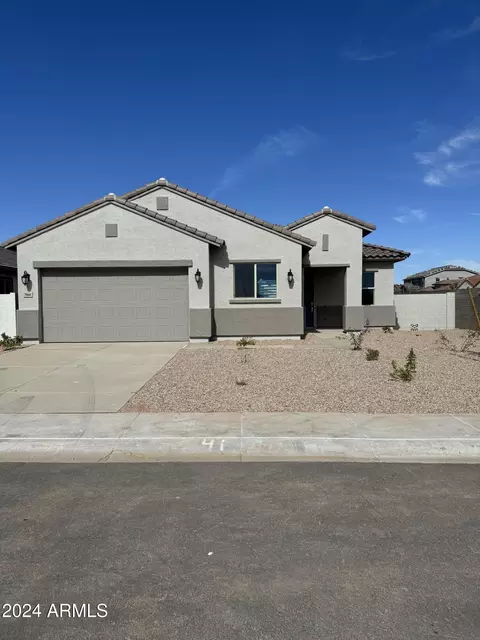 7066 E Drygulch Rd, San Tan Valley, AZ 85143