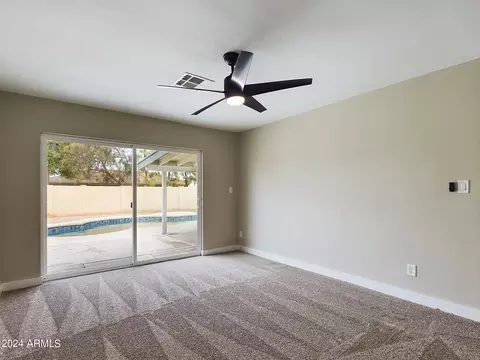 3924 W Augusta Ave, Phoenix, AZ 85051 photo 9