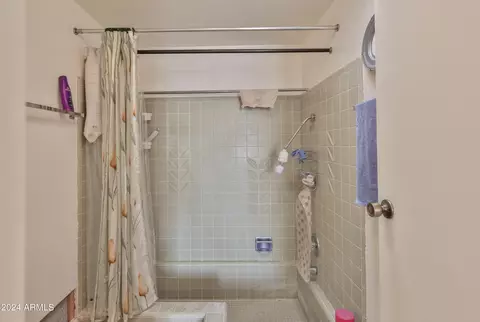 2822 E North Ln, Phoenix, AZ 85028 photo 26