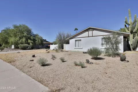2822 E North Ln, Phoenix, AZ 85028 photo 3