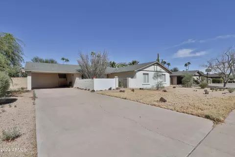 2822 E North Ln, Phoenix, AZ 85028 photo 2