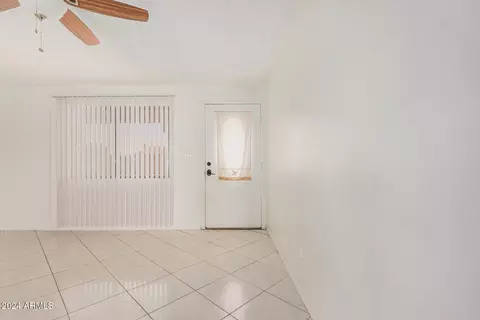 4635 N 80th Dr, Phoenix, AZ 85033 photo 8