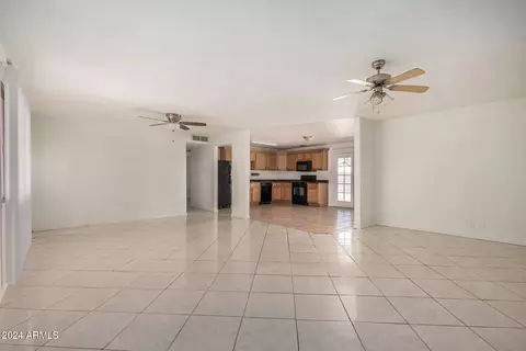 4635 N 80th Dr, Phoenix, AZ 85033 photo 10