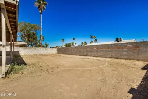 4635 N 80th Dr, Phoenix, AZ 85033 photo 27