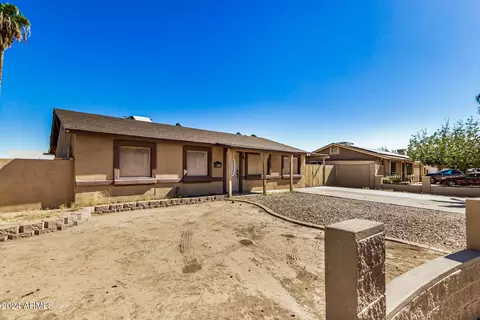 4635 N 80th Dr, Phoenix, AZ 85033 photo 4