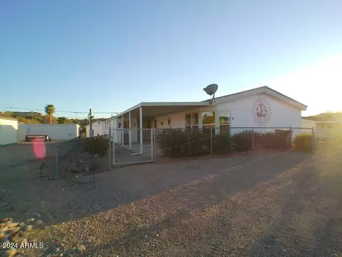 51 E Diane Dr, Queen Valley, AZ 85118