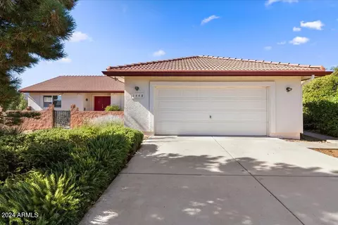 1448 N Overlook Dr, Dewey, AZ 86327
