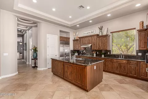 Kitchen - 2968 E Latham Way, Gilbert, AZ 85297 photo 3 of 5