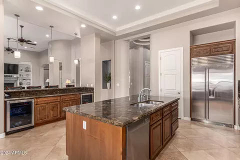 Kitchen - 2968 E Latham Way, Gilbert, AZ 85297 photo 2 of 5