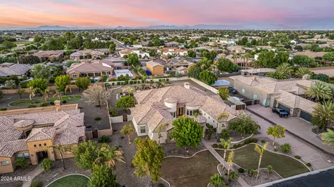 View/Area - 2968 E Latham Way, Gilbert, AZ 85297 photo 2 of 5