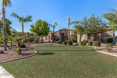 Exterior - 2968 E Latham Way, Gilbert, AZ 85297 photo 8 of 35