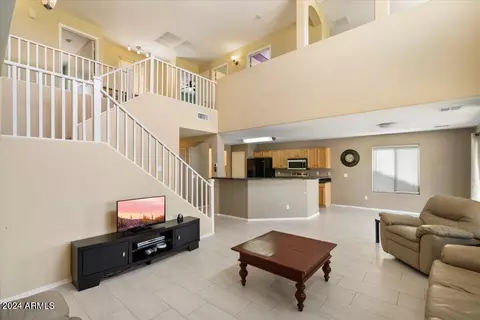 1534 E Oak Rd, San Tan Valley, AZ 85140