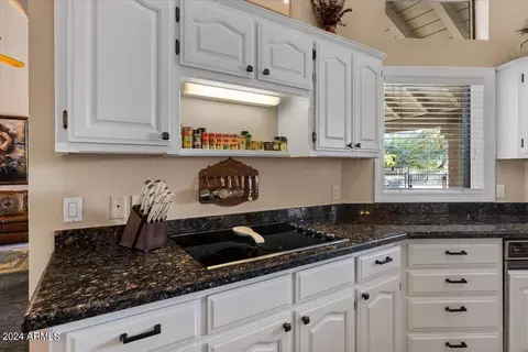 Kitchen - 5345 E Mclellan Rd #24, Mesa, AZ 85205 photo 5 of 5