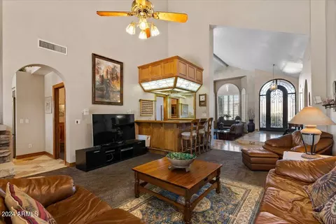 Living - 5345 E Mclellan Rd #24, Mesa, AZ 85205 photo 6 of 8