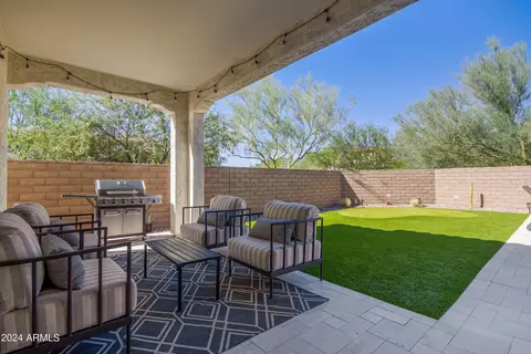 3402 E Crest Ln, Phoenix, AZ 85050 photo 36