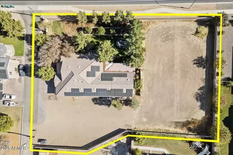 10042 S Greenfield Rd, Gilbert, AZ 85234