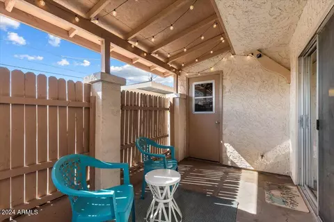 1213 E Lawrence Ln, Phoenix, AZ 85020 photo 13