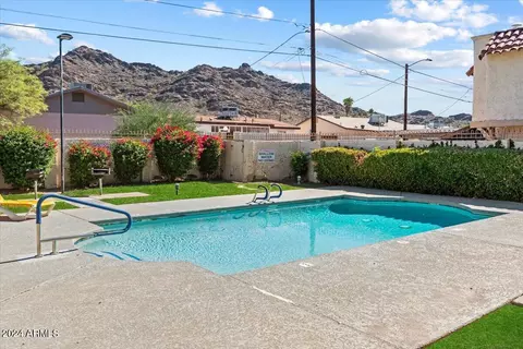 1213 E Lawrence Ln, Phoenix, AZ 85020 photo 16