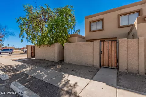 4425 E Riverside St, Phoenix, AZ 85040