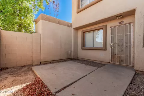 4425 E Riverside St, Phoenix, AZ 85040 photo 2
