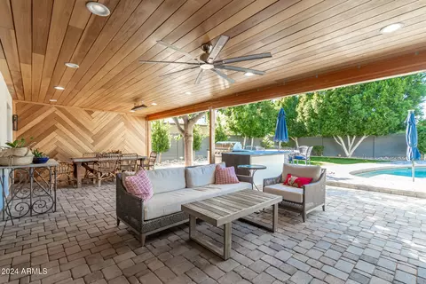 3410 N 45th Pl, Phoenix, AZ 85018 photo 40