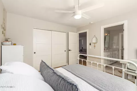 3410 N 45th Pl, Phoenix, AZ 85018 photo 36