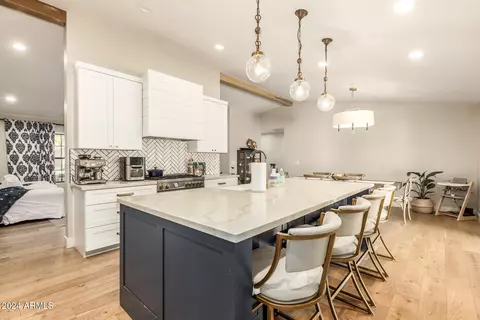 3410 N 45th Pl, Phoenix, AZ 85018 photo 13