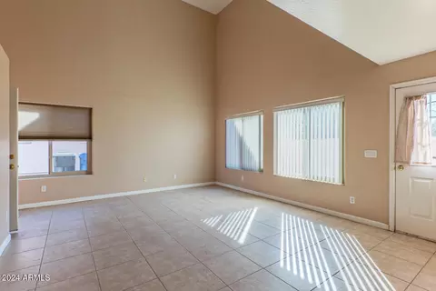 2715 E Windsor Ave, Phoenix, AZ 85008 photo 9