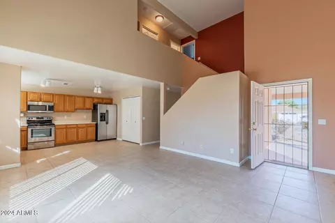 2715 E Windsor Ave, Phoenix, AZ 85008 photo 4
