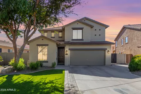 6584 S Cartier Dr, Gilbert, AZ 85298