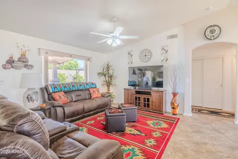 11010 E Lindner Ave, Mesa, AZ 85209 photo 9
