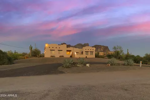 Exterior - 3959 N Marlow Rd, Apache Junction, AZ 85119 photo 9 of 10
