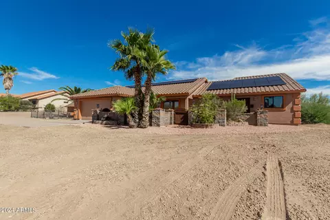 57 N Roadrunner Rd, Apache Junction, AZ 85119 photo 4