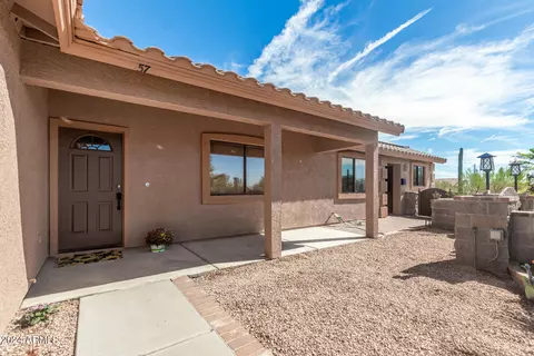 57 N Roadrunner Rd, Apache Junction, AZ 85119 photo 5