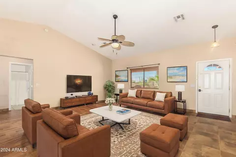 57 N Roadrunner Rd, Apache Junction, AZ 85119 photo 7