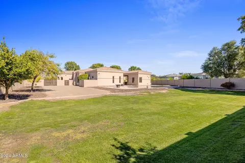 2961 E Latham Way, Gilbert, AZ 85297 photo 22