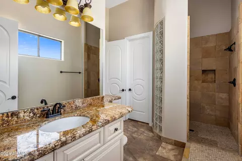 2961 E Latham Way, Gilbert, AZ 85297 photo 13