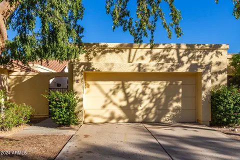 80 W Ranch Rd, Tempe, AZ 85284