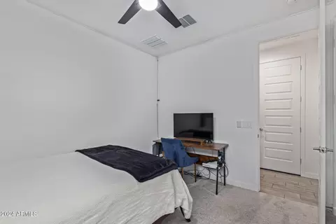 Bedroom - 4078 E Catclaw St, Gilbert, AZ 85296 photo 5 of 11
