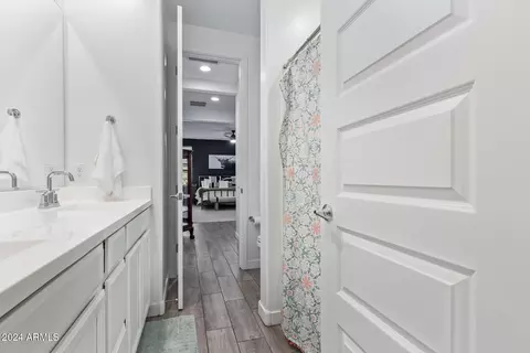 Entry Way - 4078 E Catclaw St, Gilbert, AZ 85296 photo 2 of 2