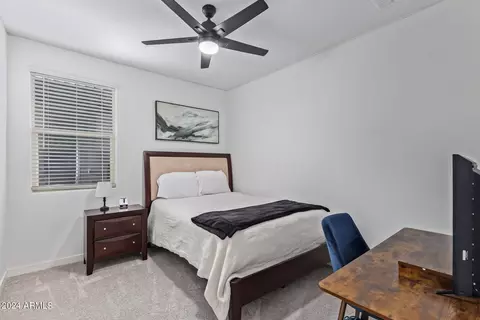 Bedroom - 4078 E Catclaw St, Gilbert, AZ 85296 photo 4 of 11