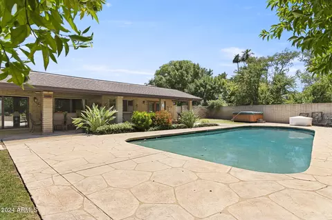 24 E Wagon Wheel Dr E, Phoenix, AZ 85020 photo 36