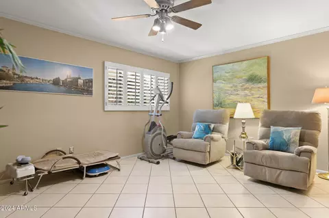 24 E Wagon Wheel Dr E, Phoenix, AZ 85020 photo 22