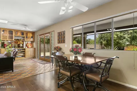 24 E Wagon Wheel Dr E, Phoenix, AZ 85020 photo 10