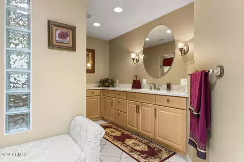 24 E Wagon Wheel Dr E, Phoenix, AZ 85020 photo 19