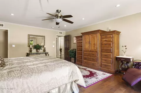 24 E Wagon Wheel Dr E, Phoenix, AZ 85020 photo 16