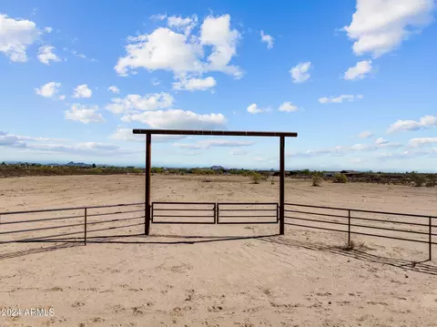 218 W Th W Galvin St #-, Wittmann, AZ 85361