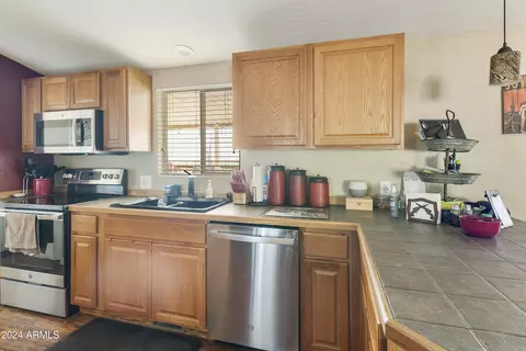 2185 W Mcdowell Blvd, Apache Junction, AZ 85120 photo 6
