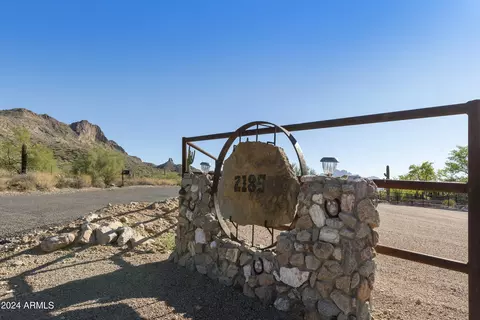 2185 W Mcdowell Blvd, Apache Junction, AZ 85120 photo 4
