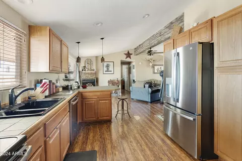 2185 W Mcdowell Blvd, Apache Junction, AZ 85120 photo 7